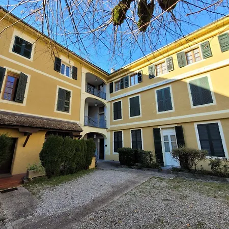 Calme Et Chaleureux Aix Centre * 艾克斯莱班