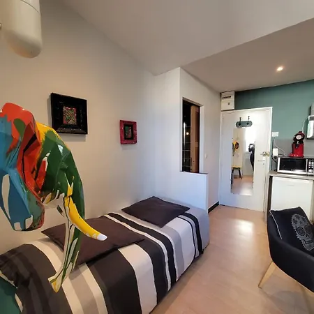 Calme Et Chaleureux Aix Centre 公寓 艾克斯莱班