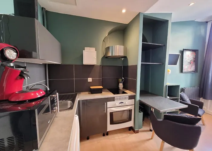 Calme Et Chaleureux Aix Centre 公寓 *