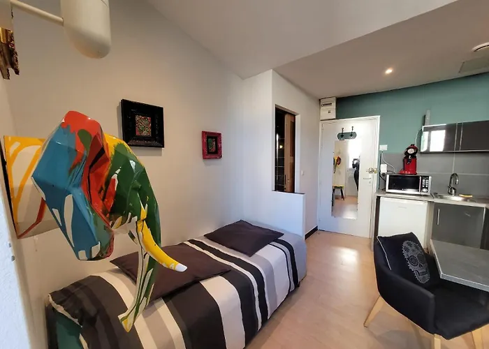 Calme Et Chaleureux Aix Centre 公寓 艾克斯莱班