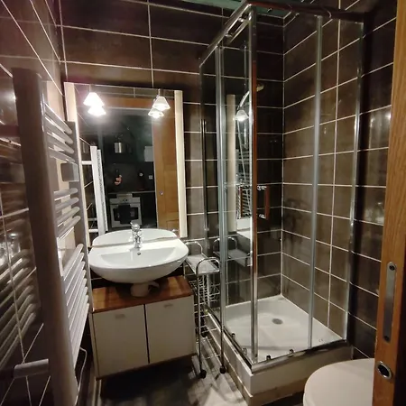 Apartamento Calme Et Chaleureux Aix Centre Aix-les-Bains