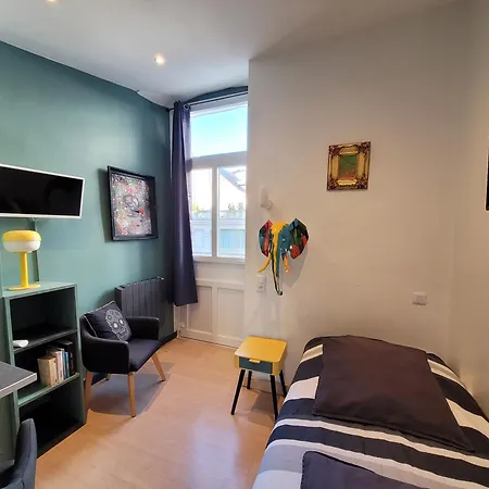 Calme Et Chaleureux Aix Centre Appartement *